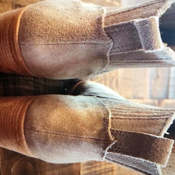 Kaanas Nosiola Pointy Elastic Booties size 7 - Picture 4 of 5